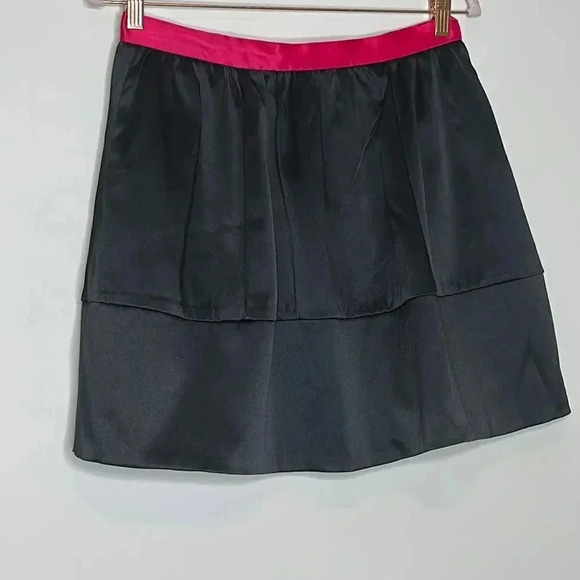 H&M Conscious Collection Black With Pink Trim Satin Skirt - Picture 1 of 9